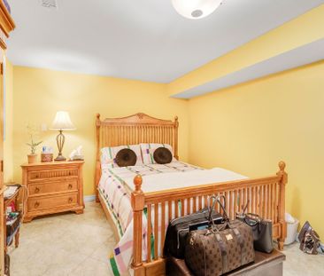 For Lease - 4982 Maxine Place, Mississauga, Ontario - Photo 2