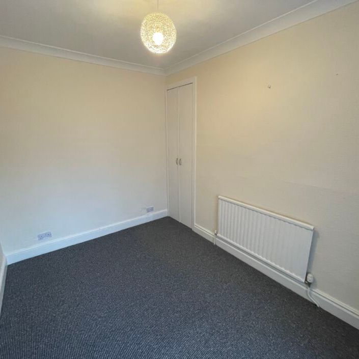 Bath Rd, Swansea, SA6 - Photo 1