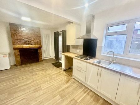 Elizabeth Close, Hucknall, NG156HG, Property for rent - Photo 3