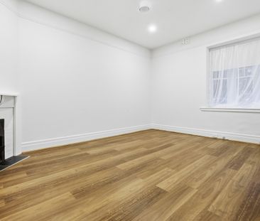 26 Luxton Road SOUTH YARRA - Photo 5