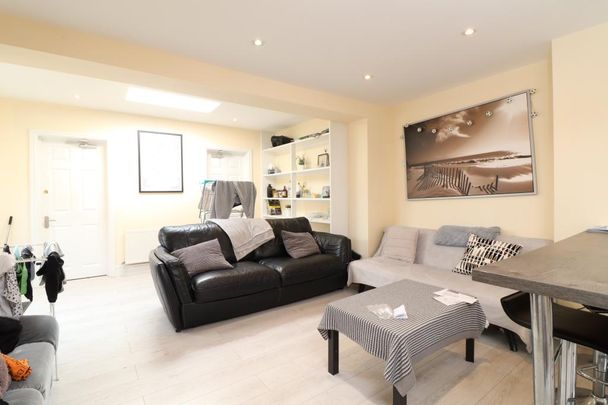 Bluebell Road, Southampton - Photo 1