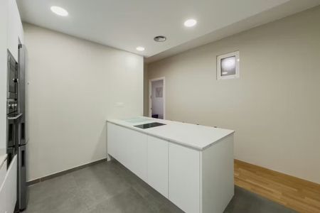 Carrer de Bertran, Barcelona, Catalonia 08023 - Photo 4