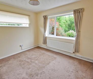 2 bedroom detached bungalow to rent - Photo 3