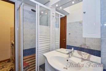 Студия возле метро Прекотто