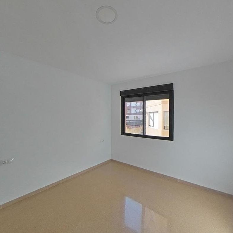 Piso en alquiler, C/ Lolita Miralles Esteve, , M160445 - Photo 1