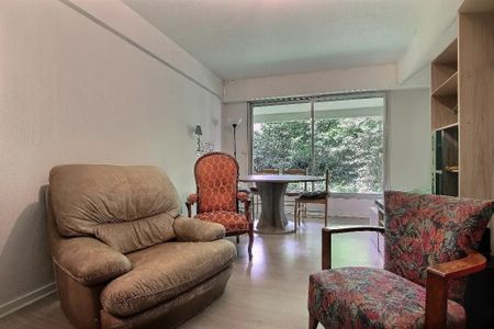 Location Appartement 2 pièces 49m² CHAMALIERES 63400 - Photo 3