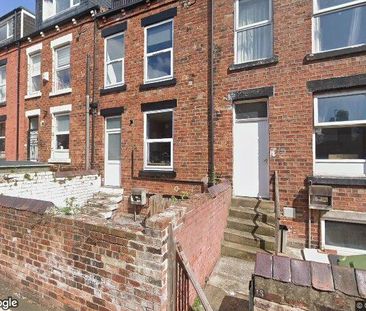 Room in a Shared House, Woodley Road, LS6 - Photo 1