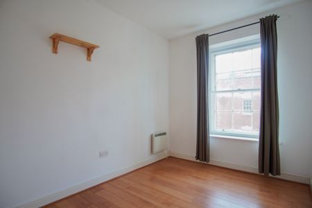 St Clements Court, St Pauls, BS2 9HA - Photo 5