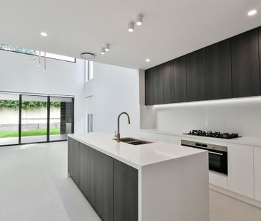 Near New 4 Bedroom Home! - Photo 2