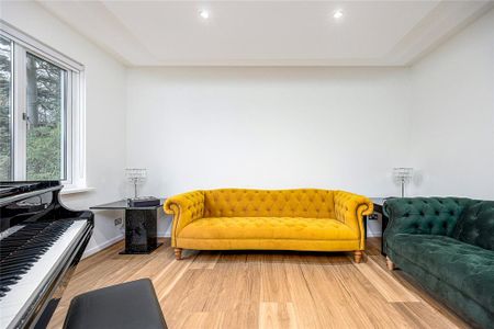 4 bedroom detached house to rent - Photo 2