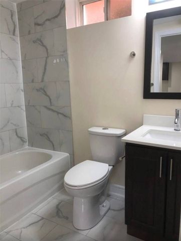 For Lease - 763 Othello Court, Mississauga, Ontario - Photo 2