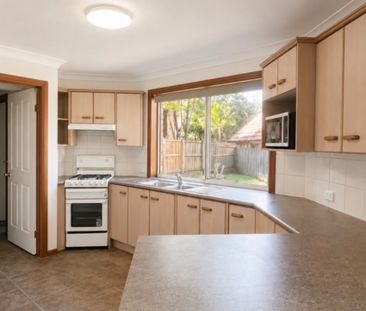 Quality furnished unit in prime location. - Photo 1