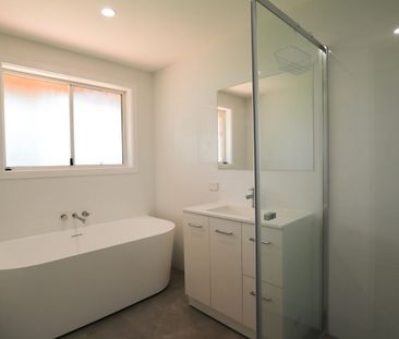 3 BEDROOM DUPLEX - Photo 6