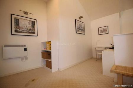 2 bedroom property to rent in Manchester - Photo 4