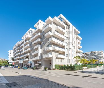 Middle Floor Apartment in La Campana - Photo 6