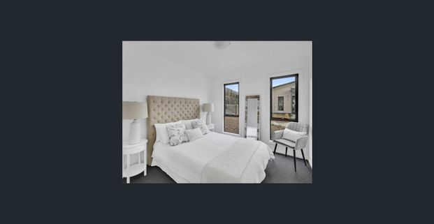 Furnished Comfort and Easy Living at 5/22 Landa St, Bowenfels - Photo 1