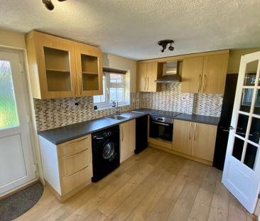 Wingfield Avenue - Photo 4