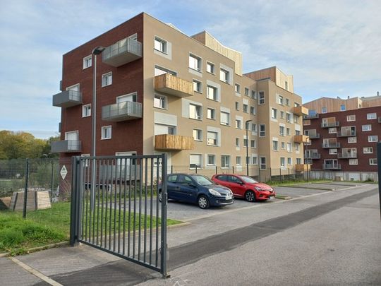 Appartement type 3 Terrasse et garage - Photo 1