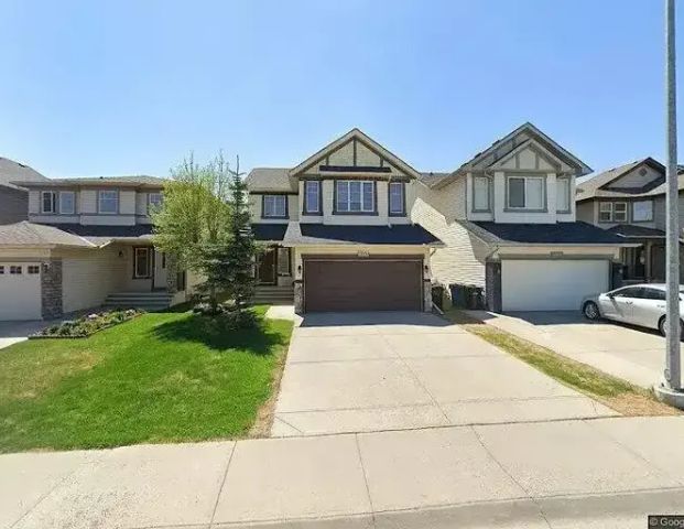 House close to lots of Amenities and schools from Grade 1-12 | Calgary - Photo 1