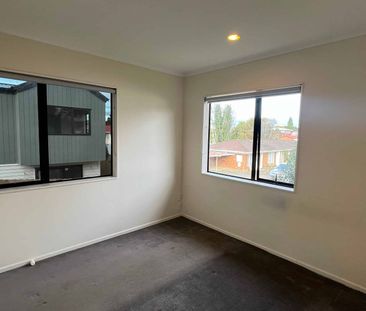 Brick and tile beauty! - Photo 4