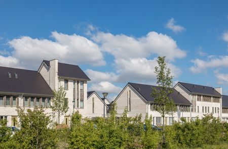 Wonen omringd door groen, met de stad in de buurt - Photo 2