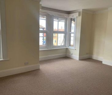 Canterbury Street, Gillingham, ME7 - Photo 1