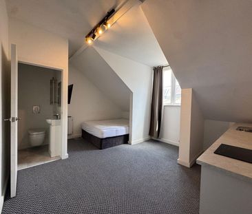 Studio Flat, Bond Street, W5 - Photo 3