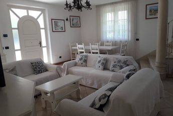 Via L. Ariosto, 2, Forte dei Marmi, Tuscany 55052