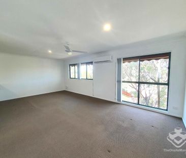 Elevated Split-Level Townhouse with Stunning Hinterland Views - Photo 4