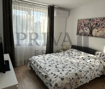Apartament renovat 3 camere, centrala, Medicina - Photo 2