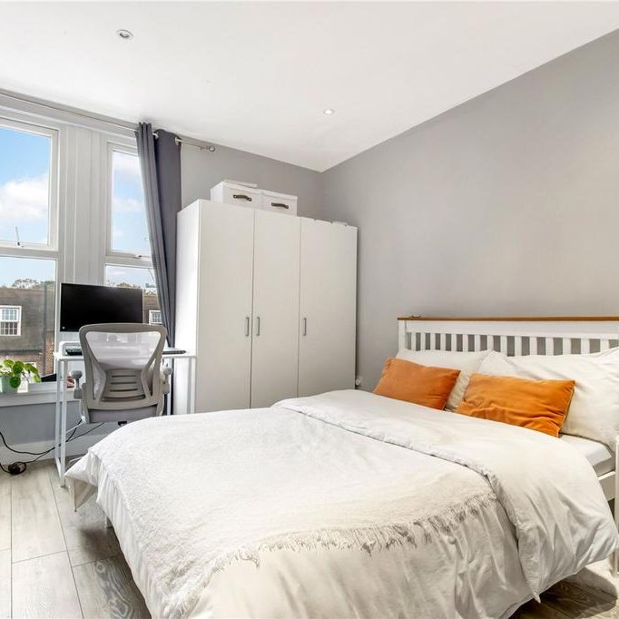 3 bedroom apartment to rent - Photo 1