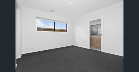 Brand New Family Home - Photo 2