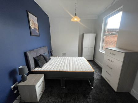 De Lacy Mount (Room 2), Kirkstall, Leeds - Photo 5