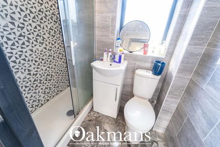 6 bedroom terraced house to rent - Photo 2