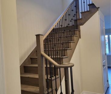 For Lease - 20 Concord Drive, Thorold, Ontario - Photo 1