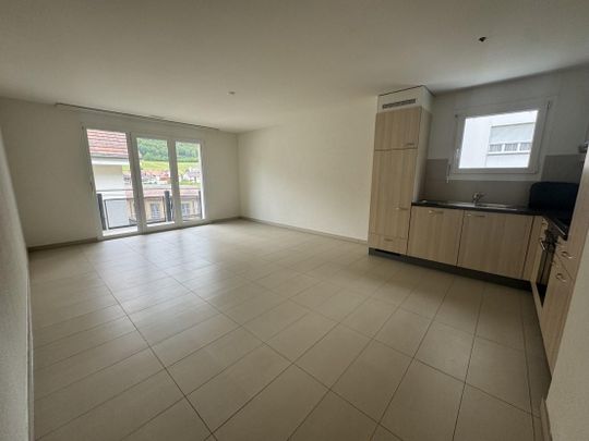 Un mois de loyer net offert et une participation forfaitaire aux frais de déménagement Appartement de 3.5 pièces au 1er étage - Foto 1