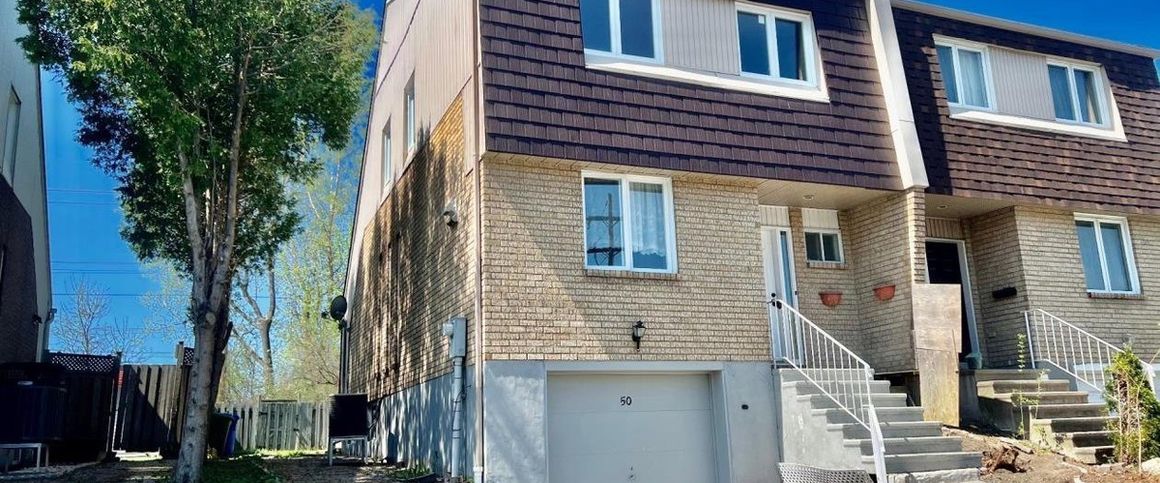 À louer / Maison à étages - Photo 1