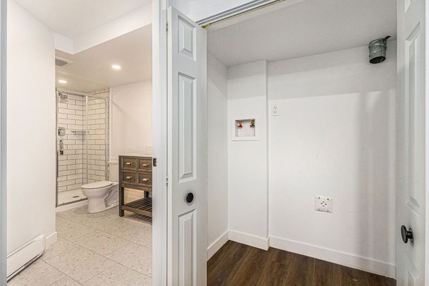 For Lease - 1665 Teakdale Avenue Unit# B, Orleans - Convent Glen and Area, Ontario - Photo 1