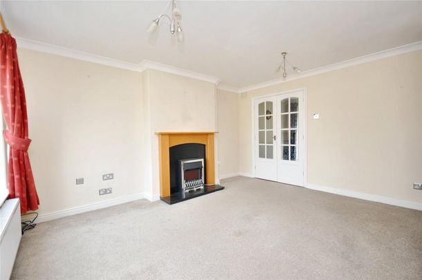 2 bedroom semi-detached house to rent - Photo 1