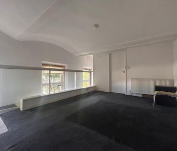 Halifax Road, Dewsbury - Photo 1