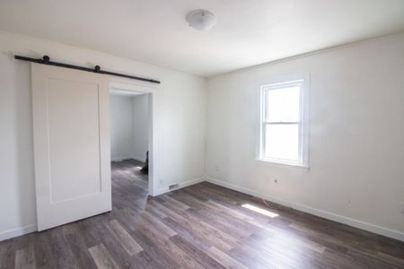 For Lease - 30 Classic Avenue Unit# 4, Welland, Ontario - Photo 3