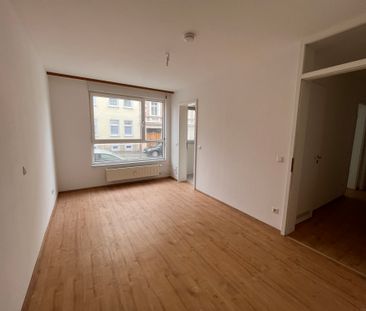 2-Raum-Wohnung, 46,7 m², Lift, Bad mit Wanne & Fenster, separates WC. - Photo 3