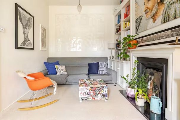 1 Bed Terraced House, Trinity Green, E1 - Photo 1