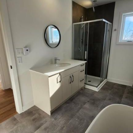 Logement 5 1/2 au 69 Chemin du Fleuve pointe des cascades - Photo 3