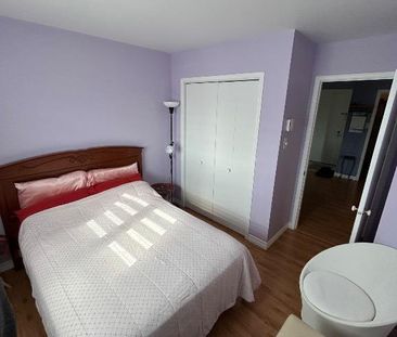 3-1/2 condo entièrement meublé et chauffé - Photo 3