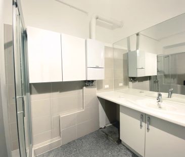 NEU! WG-Geeignet! Preiswerte 3-Zimmer Altbauwohnung zu vermieten! Z... - Foto 6