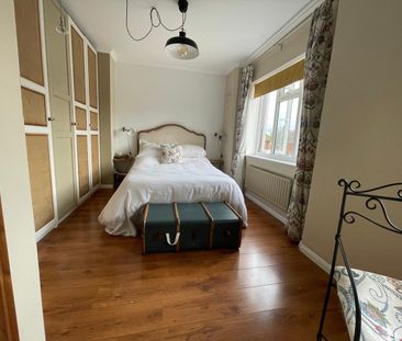 3 Bed Semi-Detached House, The Glade, CR0 - Photo 5