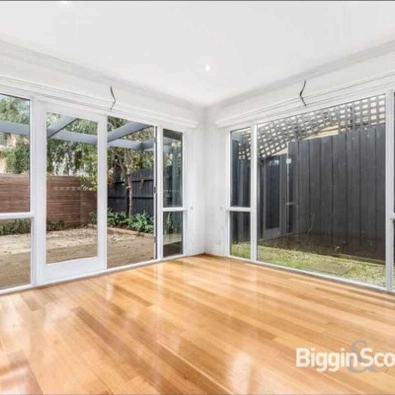 South Yarra - Photo 1