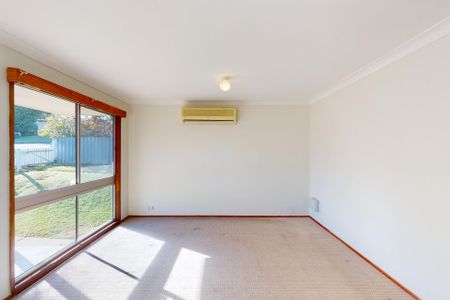 4 Davies Street, Gillieston Heights NSW 2321 - Photo 2