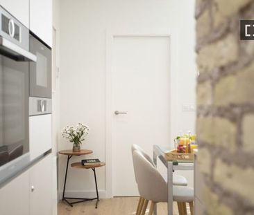 3 room luxury Flat for rent in Valencia - Photo 3